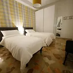Venezia House
